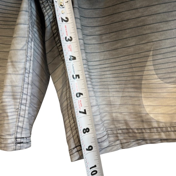 Nike Brief Lined Swim Black Gray Swoosh Drawstring Board Shorts Men's Sz M #450 - Picture 3 of 10